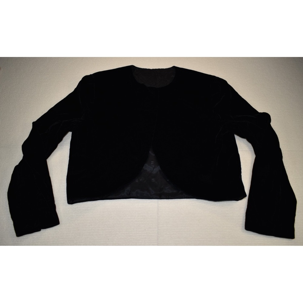 Women's Black Velvet Bolero Jacket Size Unknown, No tags